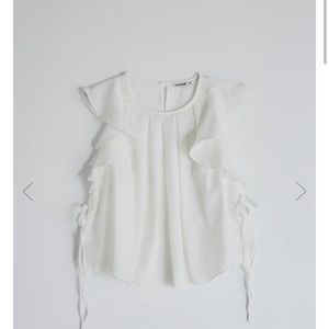 NWT: farrow morgance flutter sleeve top in white S